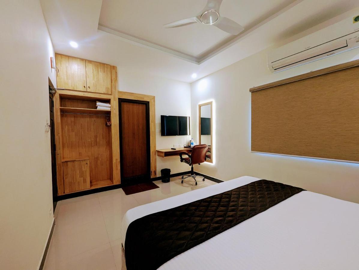 Tpc Camphor Hotel Tiruchirappalli Exterior photo