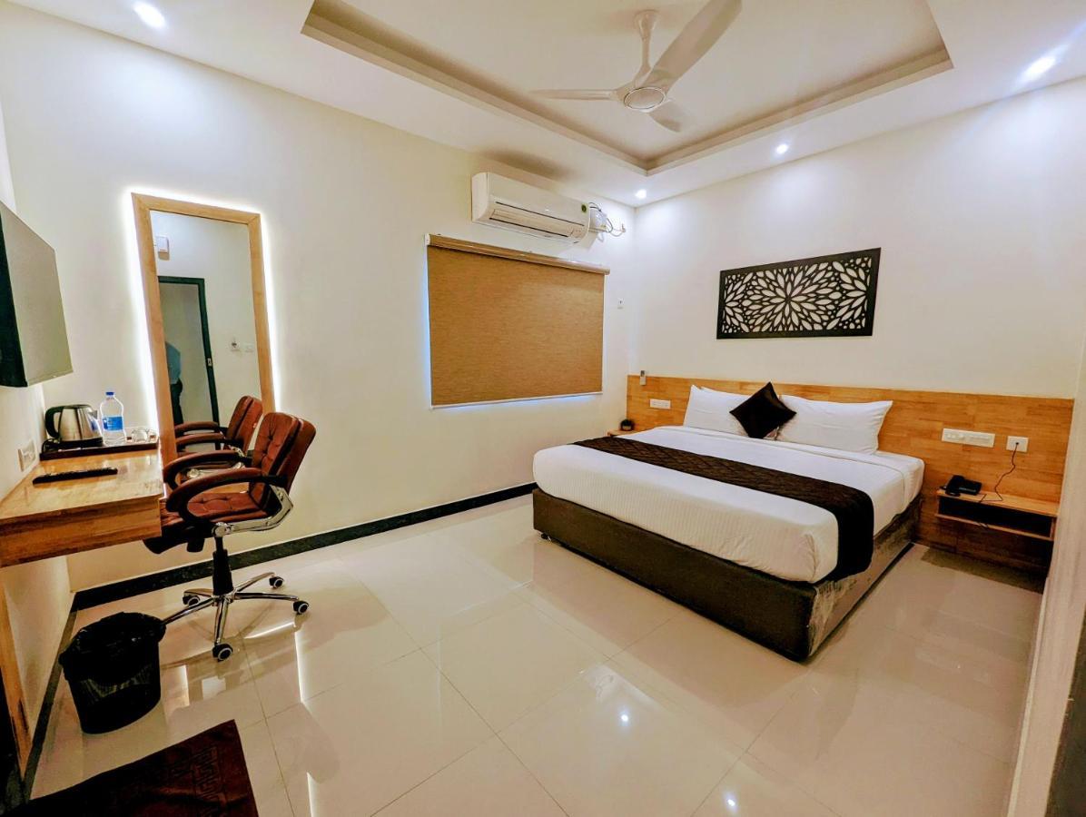 Tpc Camphor Hotel Tiruchirappalli Exterior photo